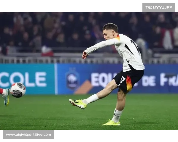 勒沃库森2-0轻取海登海姆，维尔茨世界波